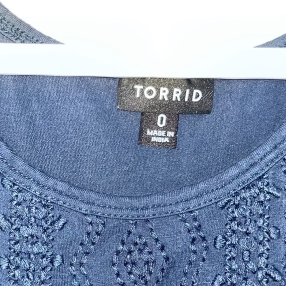 Torrid Tank - Picture 3 of 3